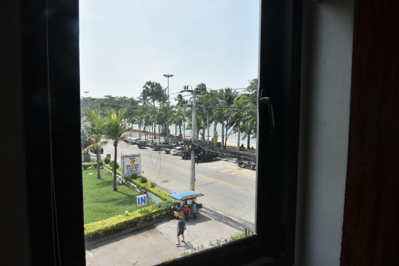 The Palm Delight Lodge Praia de Jomtien Exterior foto